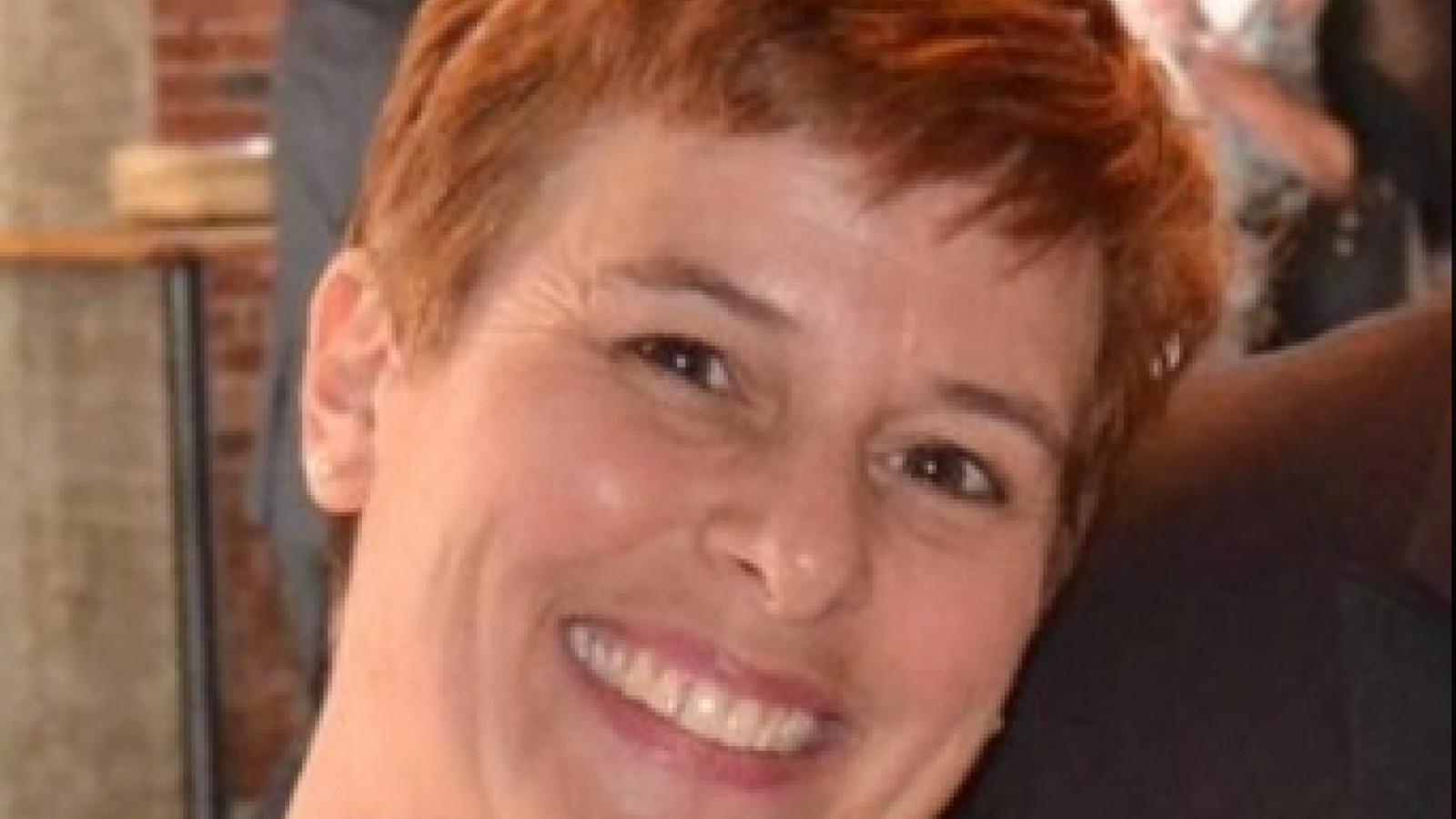 Dr. Lisa Cravens-Brown
